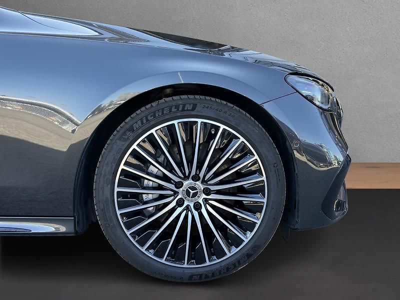 Mercedes-Benz Třídy E Třída E 300 e kombi EQ AMG Nig - fotka 9 z 18