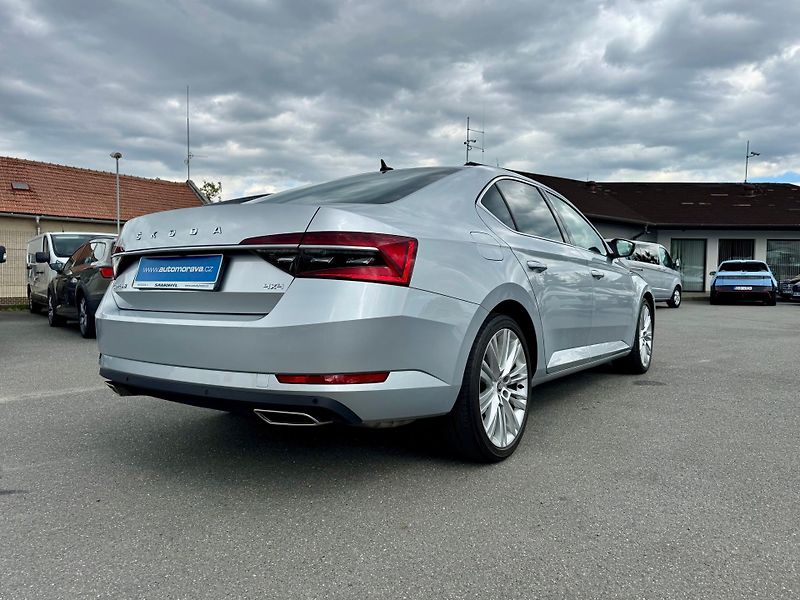 Škoda Superb (2022) Style 2.0 TSI 206 KW 4x4 - CZ - fotka 7 z 27