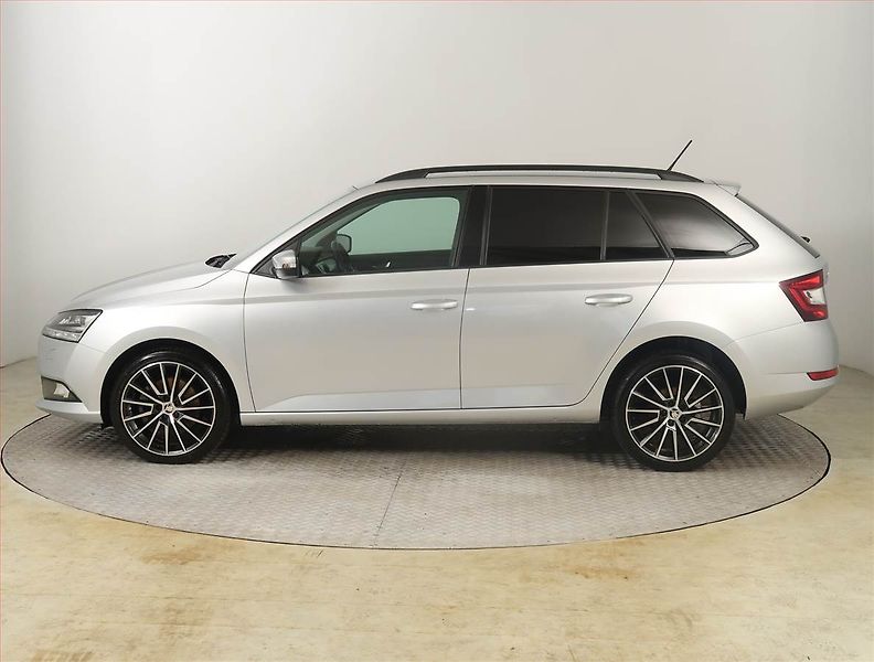 Škoda Fabia (2019) Style Plus 1.0 TSI, ČR,1.maj - fotka 3 z 20