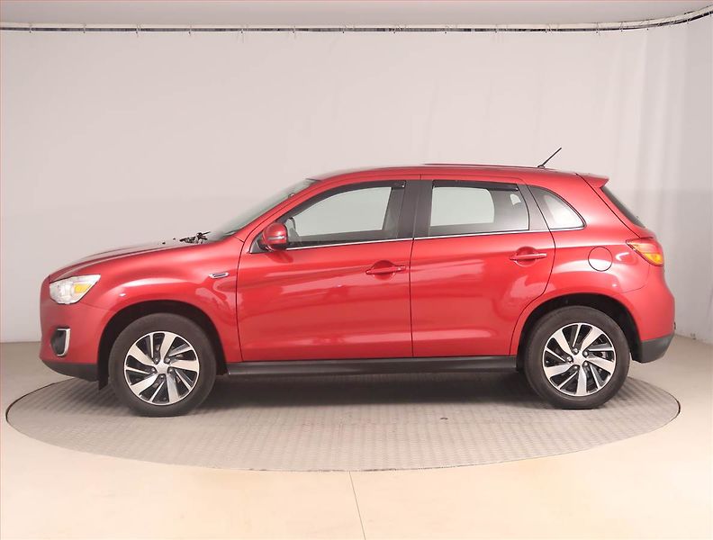 Mitsubishi ASX (2015) Intense 1.8 DI-D MIVEC - fotka 3 z 15