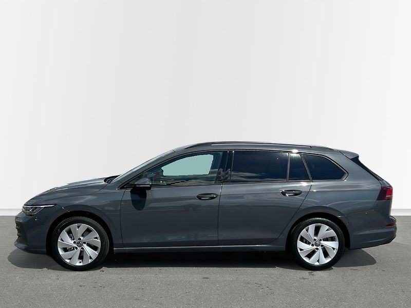 Volkswagen Golf Variant (2026) People 1,5 TSI  - fotka 2 z 10