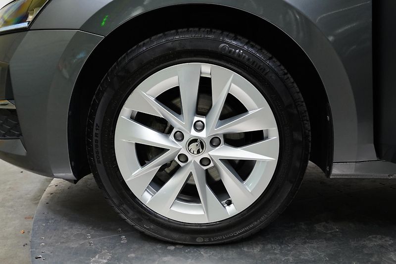 Škoda Octavia - fotka 10 z 26