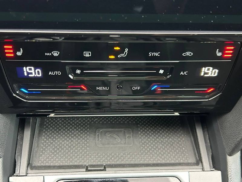 Volkswagen Arteon Shooting Brake (2023) 2.0 TDI 147 kW DSG panorama He - fotka 33 z 35
