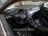 Škoda Superb (2018) 2.0 TDi 4x4, AT, navi, bixen - náhled 2