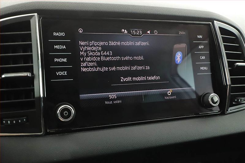 Škoda Karoq (2022) 2.0 TDI - fotka 17 z 20