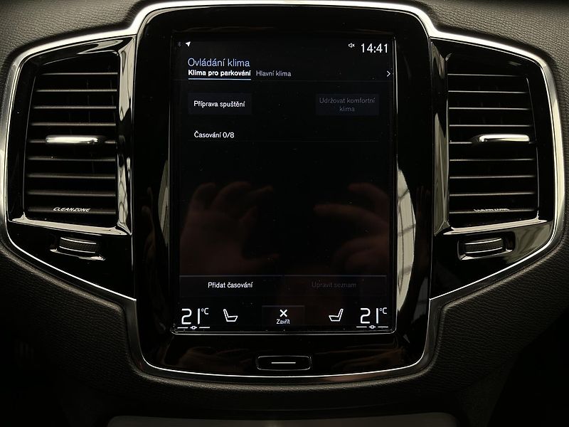Volvo XC90 2.0 D5 4x4 Mommentum PRO - fotka 22 z 29