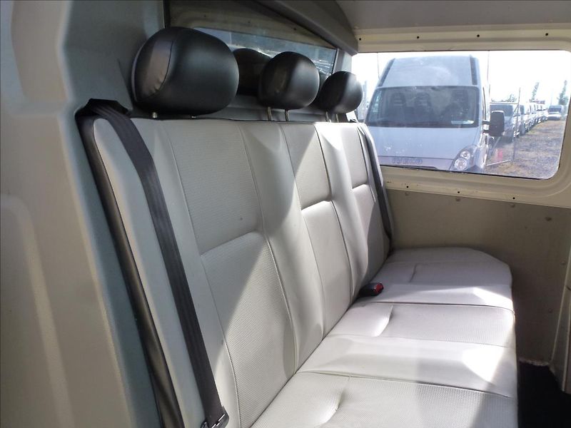 Volkswagen Transporter 2,0 TDI T6 6míst Klima,TZ - fotka 25 z 43