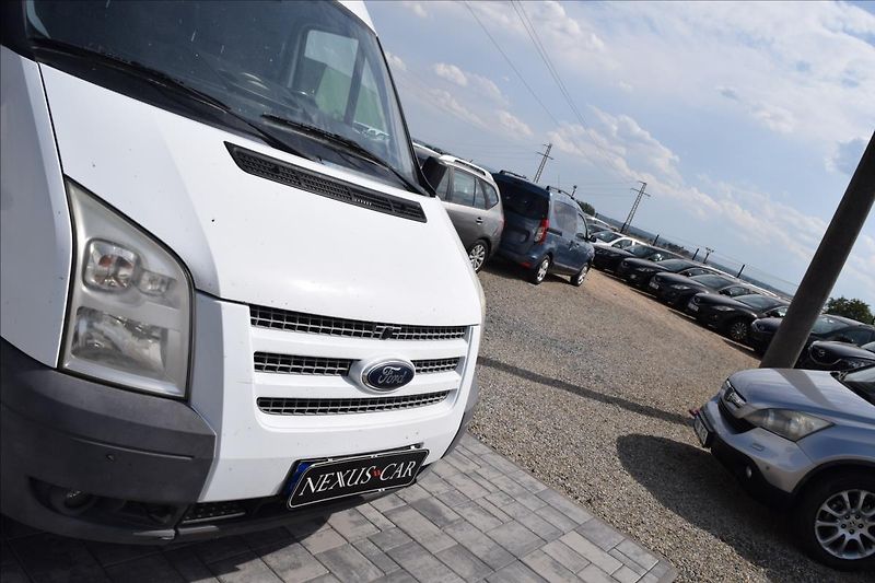 Ford Transit 2,2 d 92KW OBYTNÝ L4H4 - fotka 11 z 43