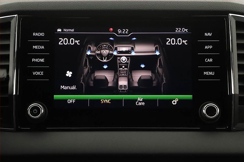 Škoda Karoq (2020) Sportline 1.5 TSI, ČR, AUTOMAT - fotka 16 z 23