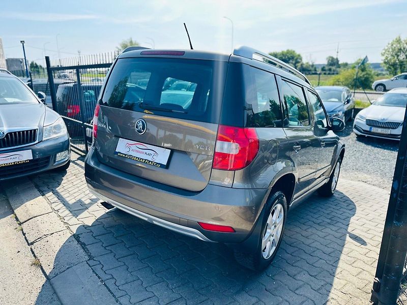 Škoda Yeti (2014) 1.2TSi PANORAMA,VÝHŘEV SED. - fotka 4 z 12