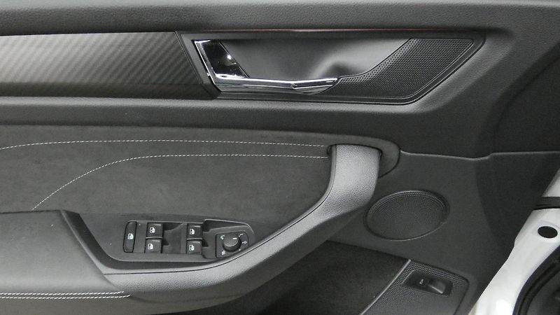 Škoda Kodiaq 2,0 TDI Sportline DSG - fotka 9 z 24
