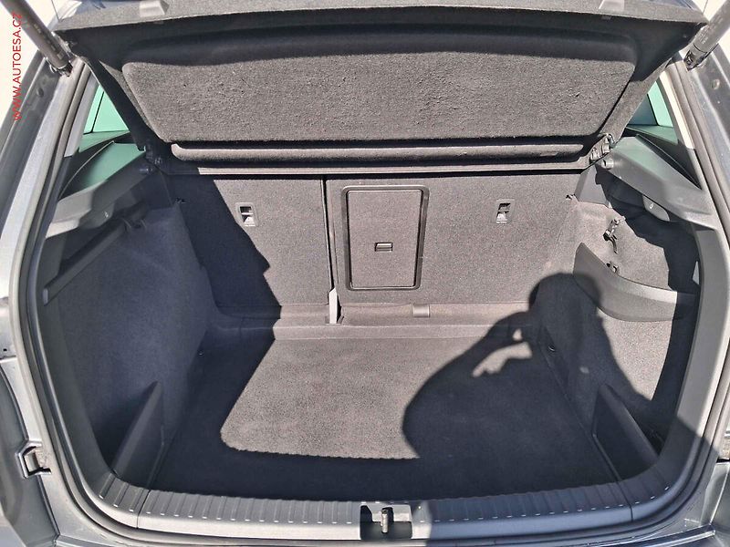 Škoda Karoq (2022) 2.0 TDi, Style, navi, kamera - fotka 7 z 20