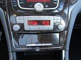 Ford Mondeo (2008) 2.0 TDCi GHIA 1.MAJITEL - náhled 35
