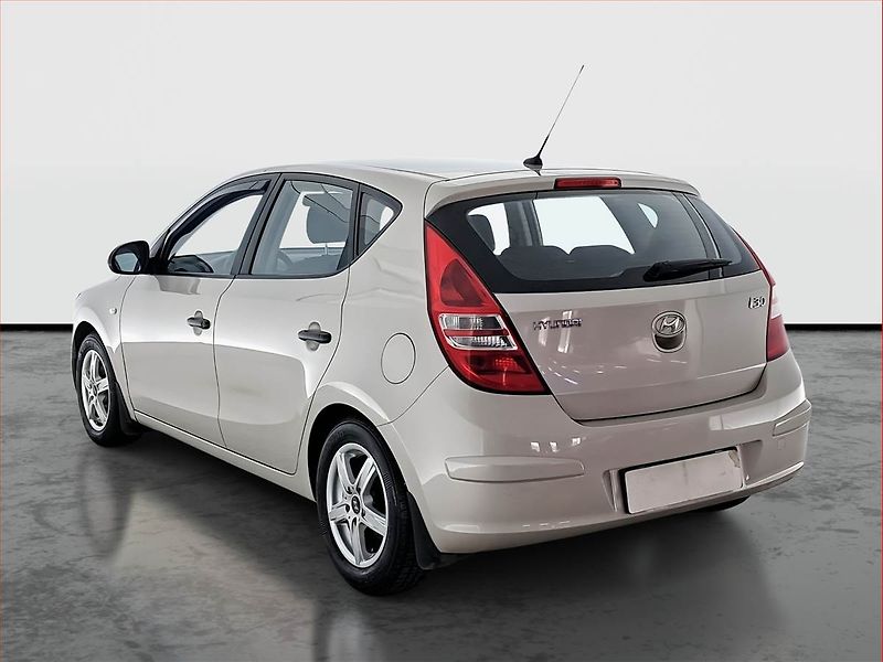 Hyundai i30 (2007) 1.4 CVVT, ČR,1.maj, po STK - fotka 4 z 18