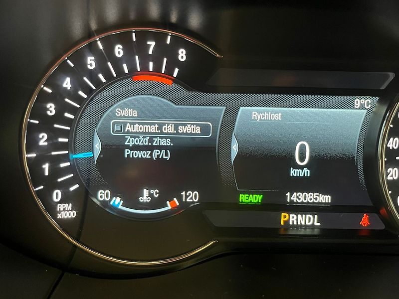 Ford S-MAX 2.5 HEV ST-Line 7 míst - fotka 55 z 65