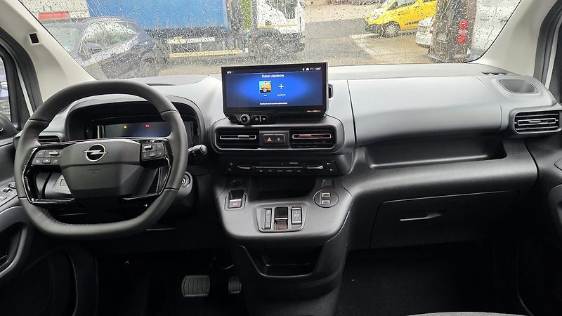 Opel Combo (2026) 1.5 CDTi 96kW AT8 Elegance 7m - fotka 15 z 33