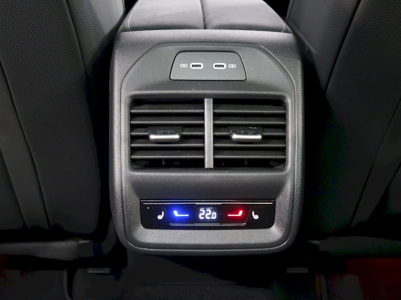 Škoda Superb (2025) SPORTLINE 2.0TDI 142KW 4x4 DSG - fotka 45 z 49