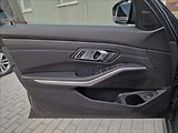 BMW Řada 3 330d Xdrive M-Sport ČR,1.Maj. - náhled 36