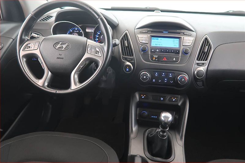 Hyundai ix35 (2015) 1.7 CRDi, Tempomat - fotka 7 z 17