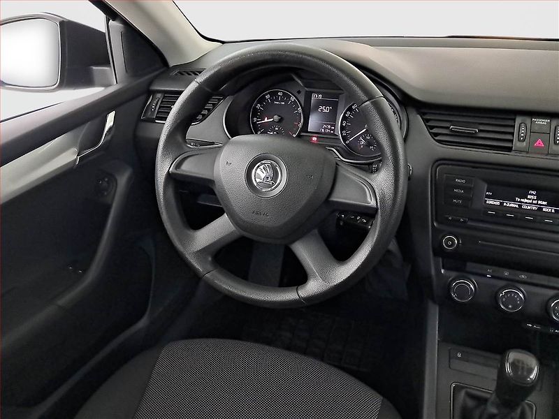 Škoda Octavia (2014) 1.2 TSI - fotka 7 z 14