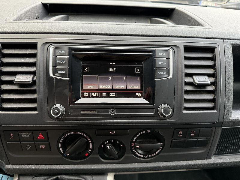Volkswagen Transporter 6 2.0 TDI 110 kW 4MOTION - fotka 9 z 14