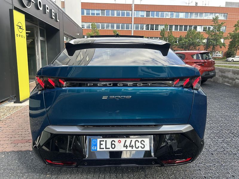 Peugeot 3008 (2024) GT Elektromotor 157 kW (73 kWh - fotka 6 z 16