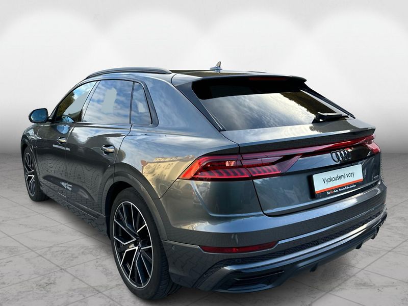 Audi Q8 55 TFSI Quattro - fotka 4 z 24
