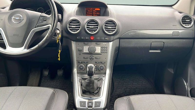 Opel Antara ENJOY 2.2 CDTI 4x4 MT6/1486 - fotka 17 z 28