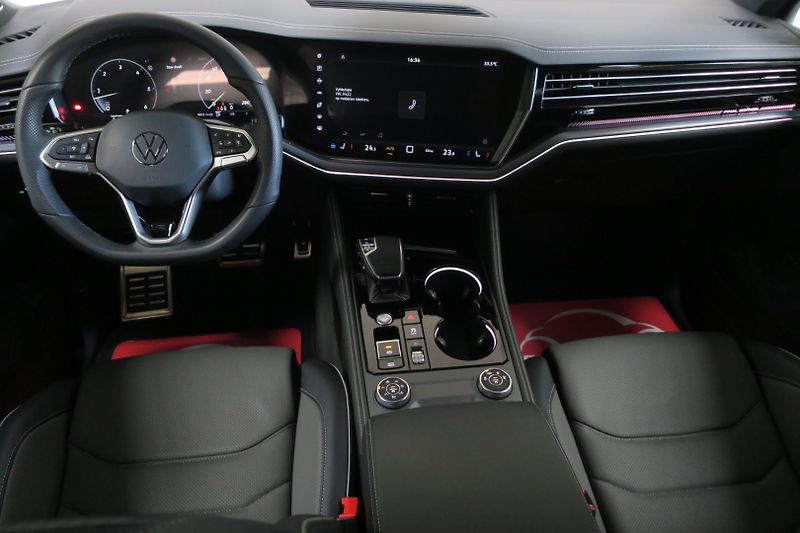Volkswagen Touareg (2026) NEW Final Edition R Line 210kW - fotka 14 z 50