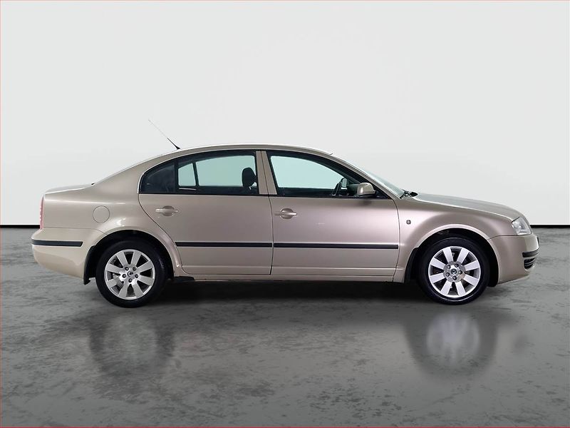 Škoda Superb (2003) Ambiente 2.5 TDI, Eko.zaplacen - fotka 6 z 14
