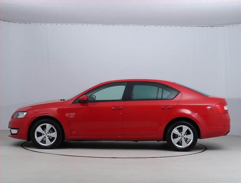 Škoda Octavia (2016) 1.6 TDI, Serv.kniha, Tempomat - fotka 3 z 18