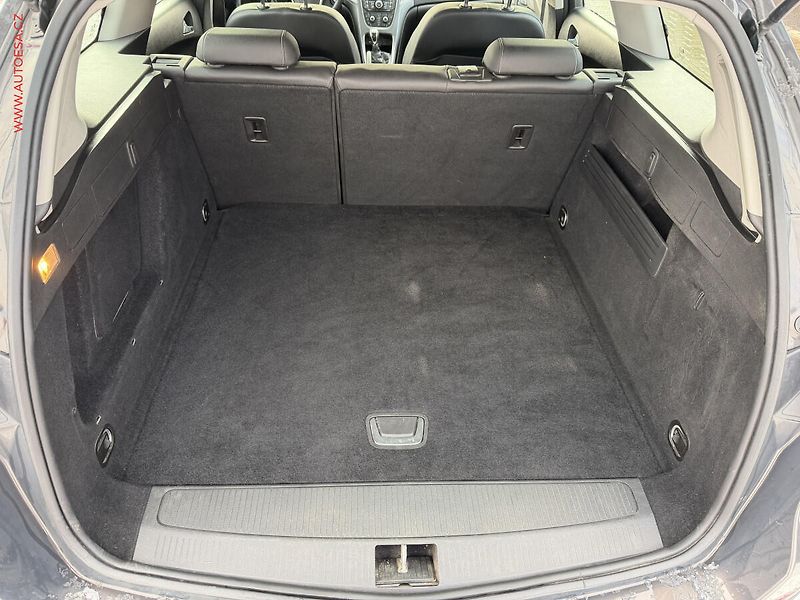 Opel Astra (2016) 1.6CDTi, AC, tempo - fotka 7 z 18