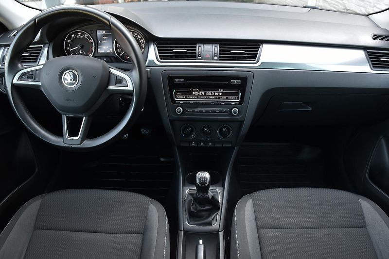 Škoda Rapid 1.2 TSi 6st,KLIMA,ČR,52 064KM - fotka 33 z 44