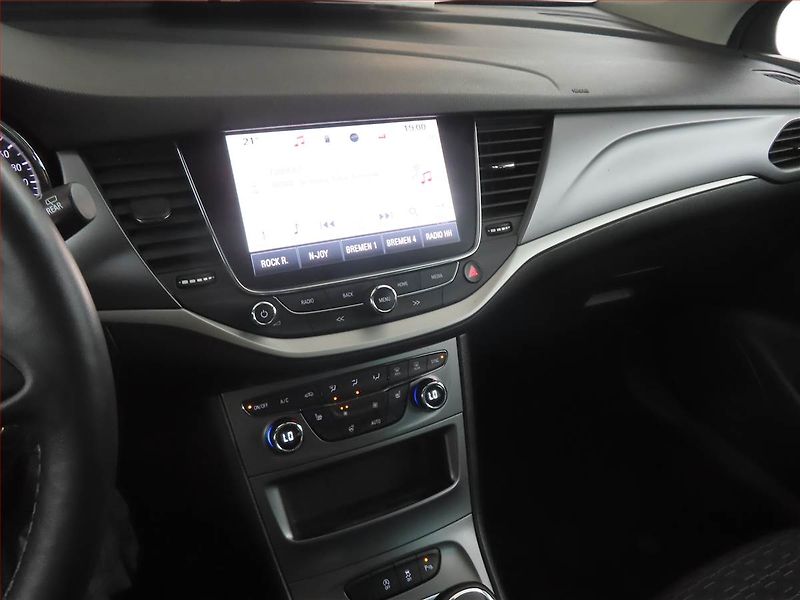 Opel Astra (2019) 1.6 CDTI, Navi, Tempomat - fotka 12 z 18