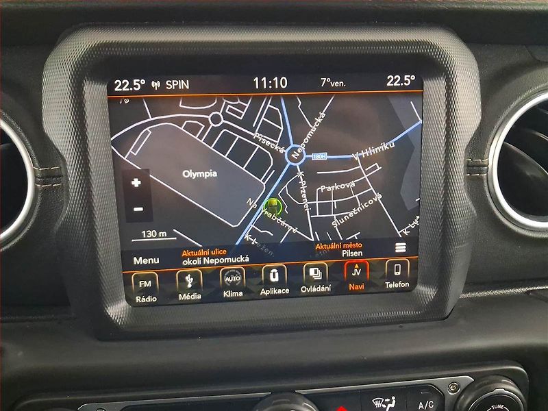 Jeep Wrangler (2019) 2.2 MultiJet - fotka 13 z 21
