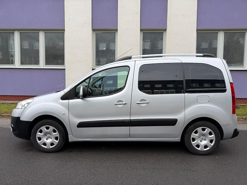 Peugeot Partner Tepee 1,6 HDi / servis.k. / pneu - fotka 2 z 23