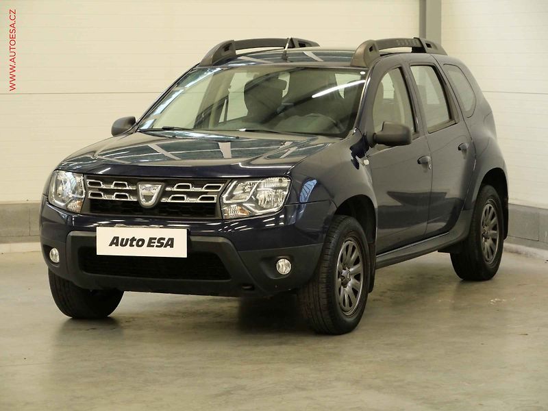 Dacia Duster (2017) 1.6 SCe 4x4, 1.maj,ČR, AC - fotka 3 z 20
