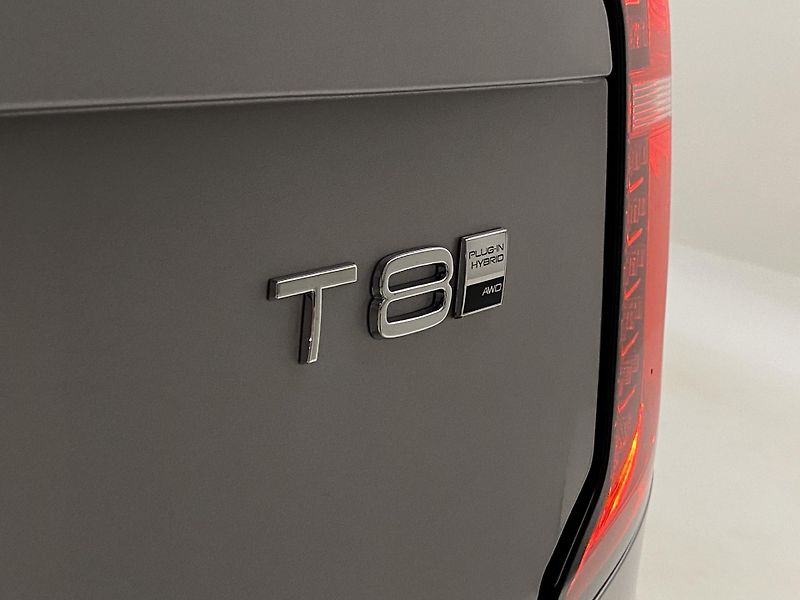 Volvo XC90 (2026) T8 AWD Plug-in DARK PLUS 7m - fotka 21 z 78