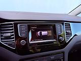 Volkswagen Golf Sportsvan 1.4 TSi Highline DSG, Serviska - náhled 23