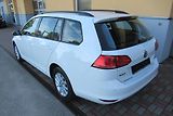 Volkswagen Golf 1.6 TDi AUT.KLIMA VYHŘ.SEDAČKY - náhled 3