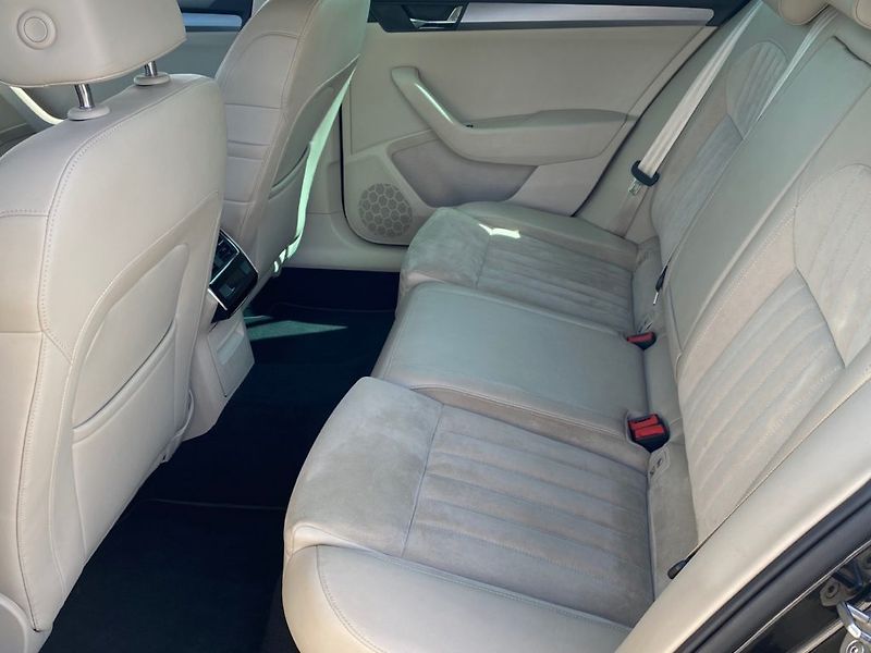 Škoda Superb (2016) 2,0 (110kW) NM Aut. - fotka 10 z 30