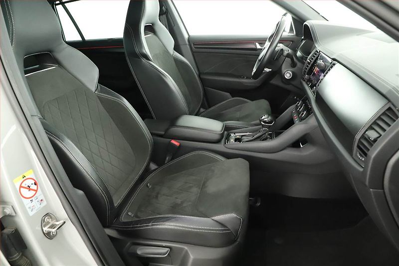 Škoda Kodiaq (2023) Sportline 2.0 TDI - fotka 17 z 19