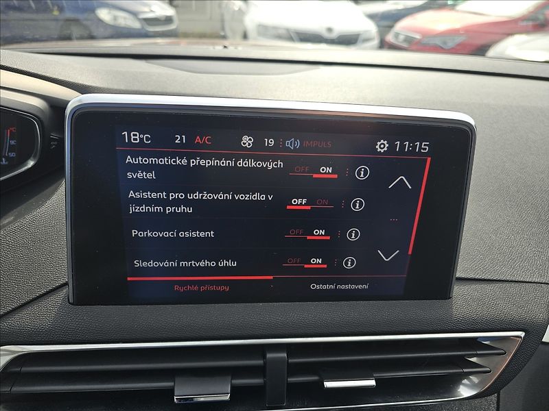 Peugeot 3008 1,6 GT Line  THP 165k EAT6 - fotka 19 z 44