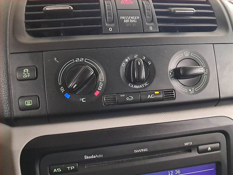 Škoda Roomster (2010) Scout 1.6 TDI, Eko.zaplacen - fotka 13 z 17