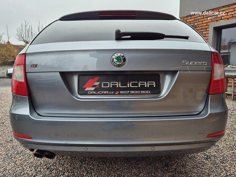 Škoda Superb (2012) 2.0TDi 125KW ELEGANCE XENON - fotka 11 z 50