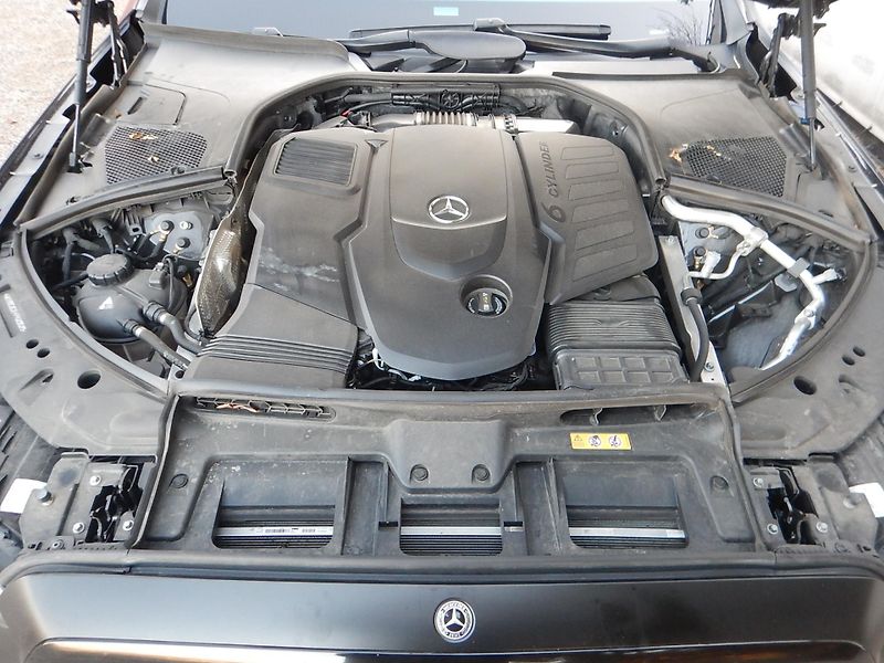 Mercedes-Benz Třídy S S 400D 4MATIC L  AMG   - fotka 34 z 44