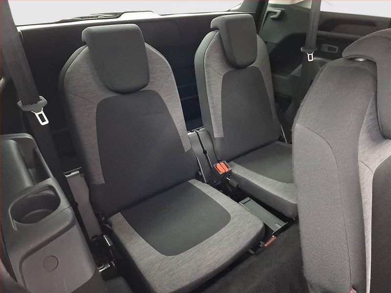 Citroën C4 SpaceTourer (2019) PureTech 130, Automat, 7 míst - fotka 20 z 21