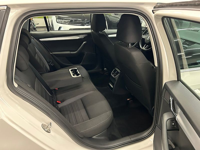 Škoda Octavia (2018) 1.4 G-Tec Ambition 2018 | Záru - fotka 21 z 54