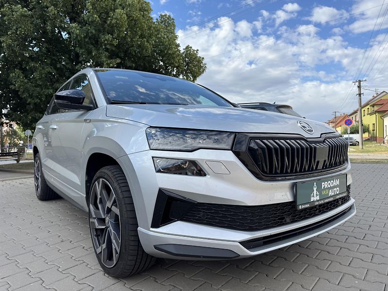 Škoda Karoq 2.0TDi SportLine MAX Výbava - fotka 10 z 35