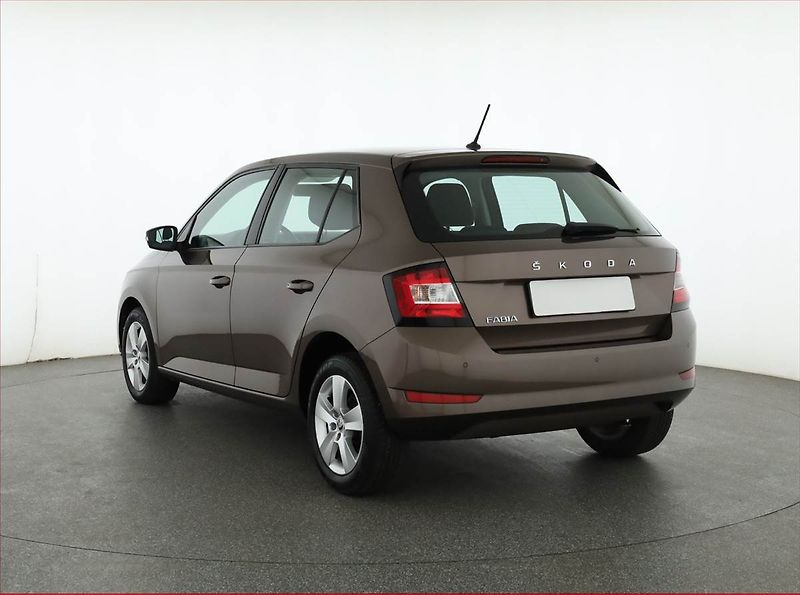 Škoda Fabia (2020) Ambition 1.0 TSI, Tempomat - fotka 4 z 16